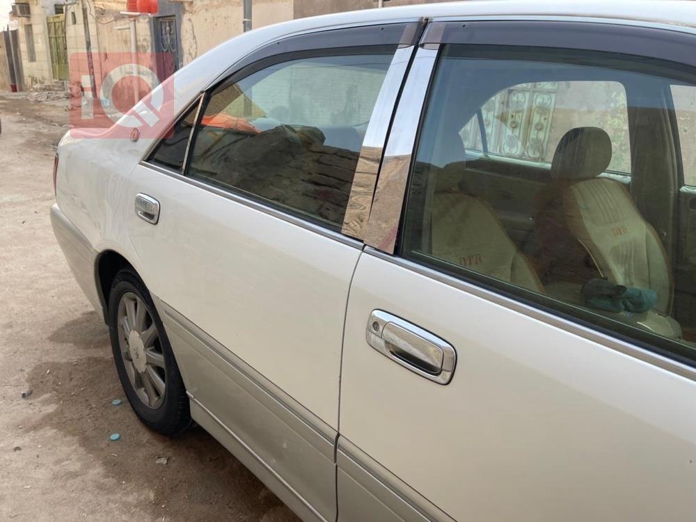 تويوتا كراون